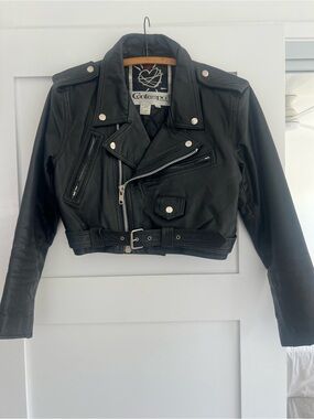 Vintage Contempo casuals Black  Cropped Leather Moto Jacket